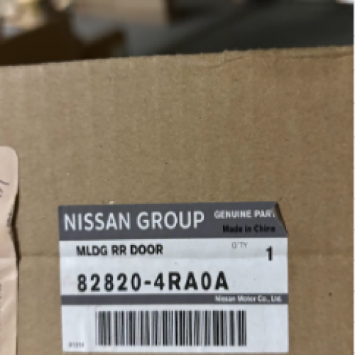 ‎Genuine Nissan Parts 82820-4RA0A