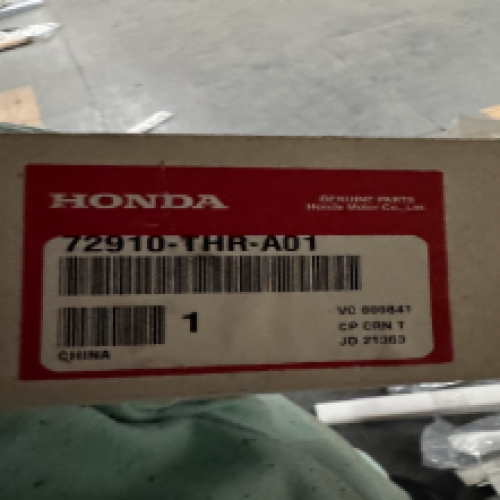 Genuine Honda 83220-S9A-A01 Molding, R. Slide Door