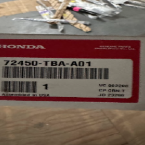 Genuine Honda 72450-TBA-A01 Belt Molding