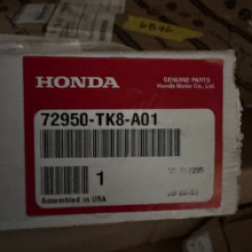 Honda 72950-TK8-A01 Molding Assy., L. Slide Door